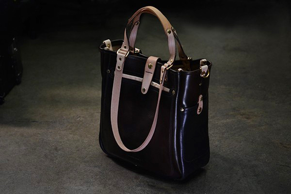 Adjustable Tote