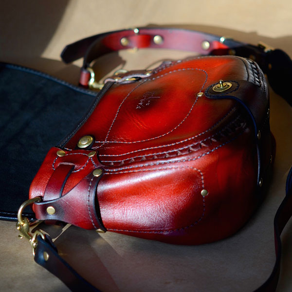 Companion Crossbody Red