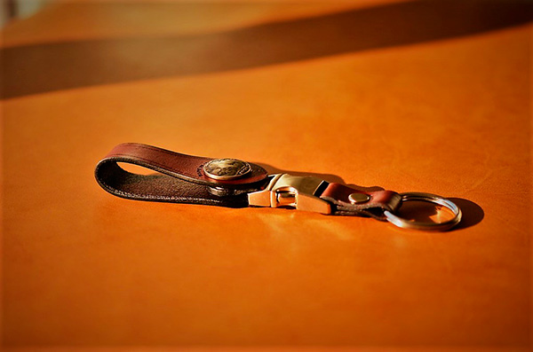 ID-Holder-and-Key-Fob