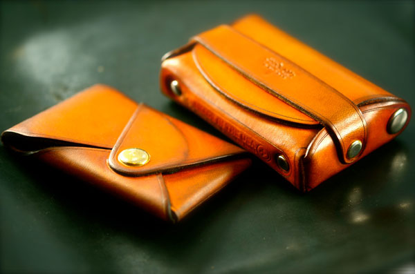 Stitchless Wallets